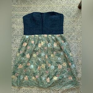 Isabelle Dunlop Clothing Strapless dress